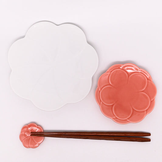 Kotohana Flower Shape Plate - Hollyhock Chopstick rest